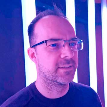 Portrait picture of Leo van Kammen